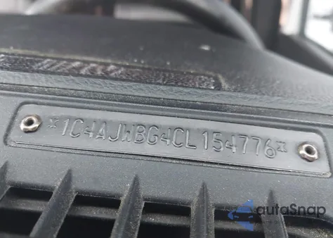 2012 Jeep Wrangler Sahara z USA, uszkodzony, nr VIN 1C4AJWBG4CL154776